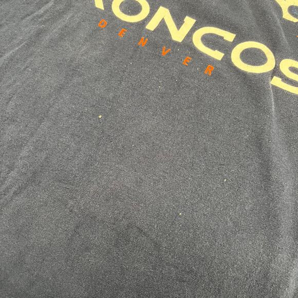 Vintage Logo Athletic NFL Denver Broncos Blue Mens XL Football USA Made T-Shirt - Picture 5 of 11